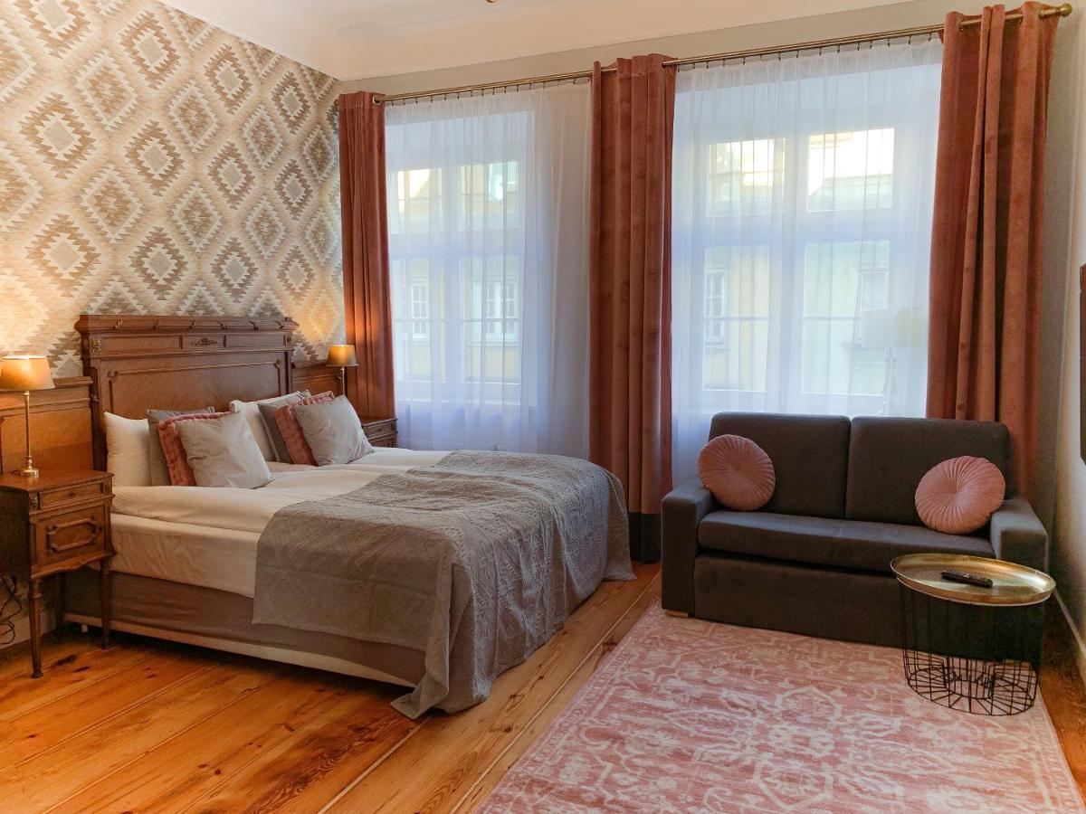 Apartamenty Plac Kolegiacki Poznan Exterior photo